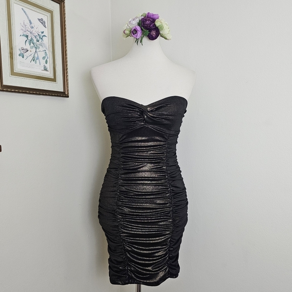 Forever 21 Dresses & Skirts - Forever 21 Y2K Shimmer Metallic Ruched Dress